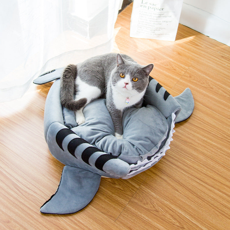 Cozy Shark Den – Dual-Purpose Pet Bed